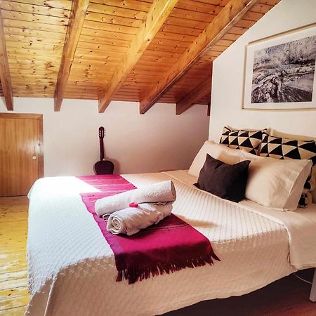 Homestay Attic Private Bedroom Aljezur Ngoại thất bức ảnh