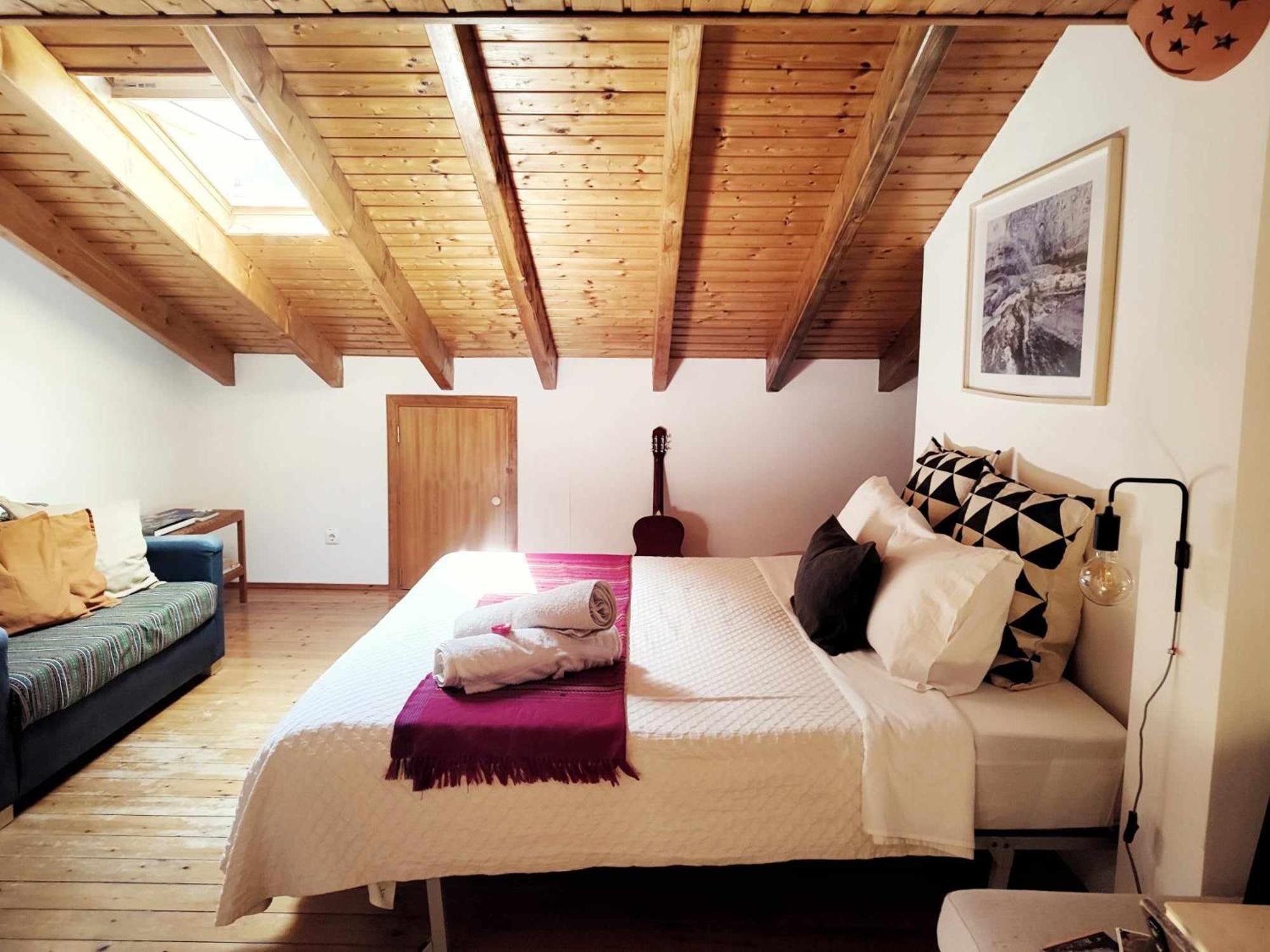 Homestay Attic Private Bedroom Aljezur Ngoại thất bức ảnh